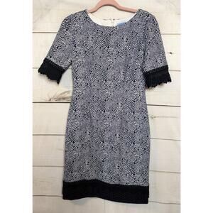 Antonio Melani Size 4 Navy Blue & White Print Navy Lace Arms Short Sleeves